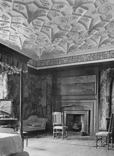 Sala degli Arazzi da Charles Latham
