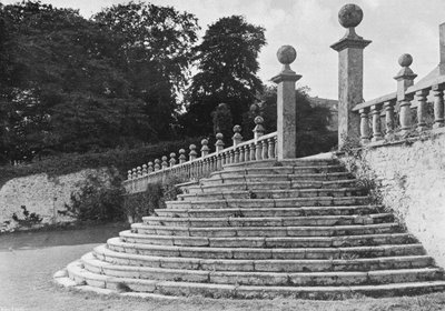 La terza scala da Charles Latham