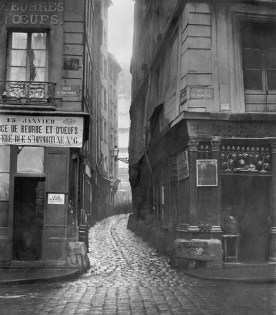 Rue Tirechape, da rue St. Honoré, Parigi, 1858-78 da Charles Marville