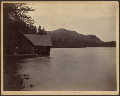 Lago Echo e Boat House, Franconia Notch, New Hampshire da Charles P. Hibbard