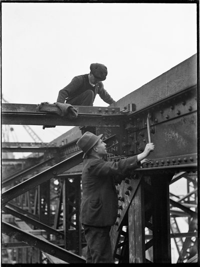 Demolizione del ponte di Waterloo, Lambeth, Greater London Authority, 1936 da Charles William Prickett