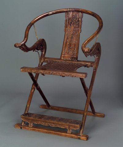 Sedia (pieghevole), dinastia Ming, 1600-50 da Chinese School