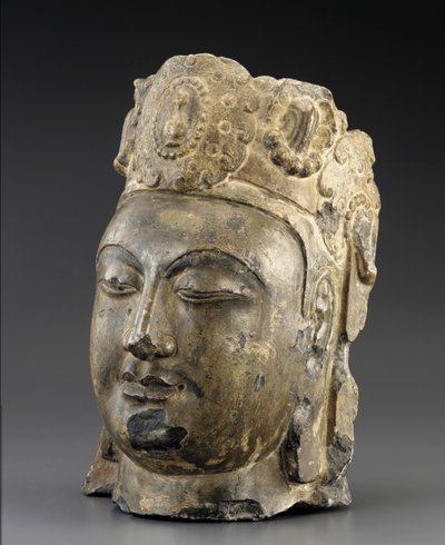 Testa del Bodhisattva Mahasthamaprapta (Ta-shih-chih) Periodo di Divisione, 550-577 da Chinese School