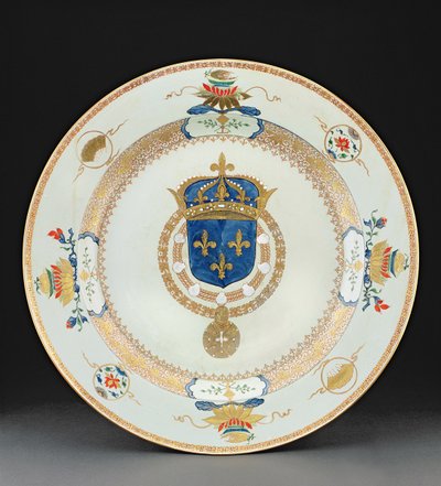 Grande piatto araldico con le armi del Re di Francia, c.1730 da Chinese School