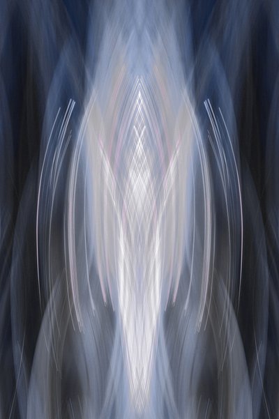 Flusso blu etereo da Christina Sillen