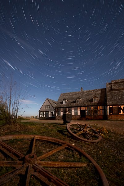Star Trails Country Home da Christoph Schaarschmidt