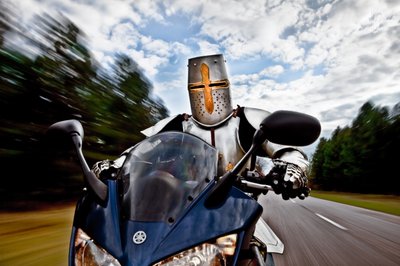 Cavaliere in moto da Christophe Kiciak