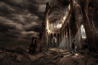 Un uomo nella cattedrale in rovina da Christophe Kiciak
