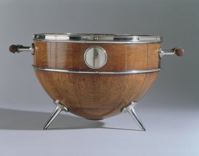Ciotola, 1880 da Christopher Dresser