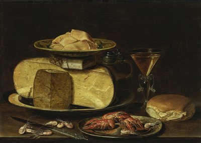 Natura morta con formaggi, bicchiere alla maniera di Venezia e gamberi su un piatto di peltro da Charlotte Evans