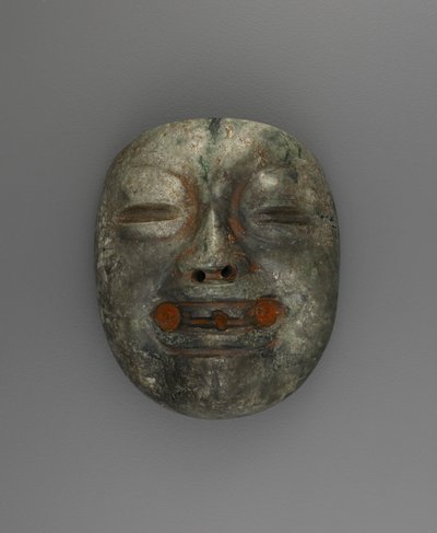 Pendente a forma di maschera da Culture Olmec
