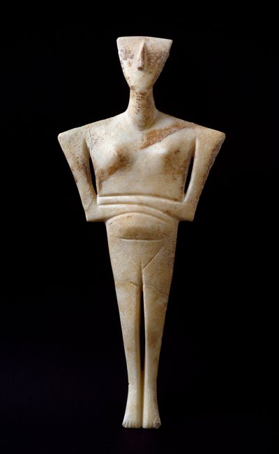 Arte delle Cicladi: "figurina femminile" idolo in marmo da Syros. 3000 a.C. Civiltà cicladica. Atene, Museo Archeologico Nazionale da Cycladic