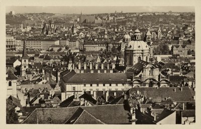 Cartolina raffigurante una vista generale di Praga da Czech Photographer