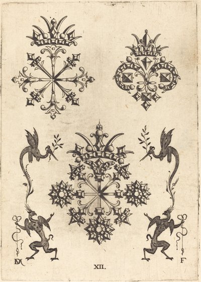 Tre Spille con Serpenti Alati a Sinistra e Destra e Grifoni Alati in Basso da Daniel Mignot