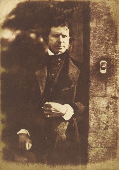 David Octavius Hill al cancello di Rock House, Edimburgo da David Octavius Hill and Robert Adamson