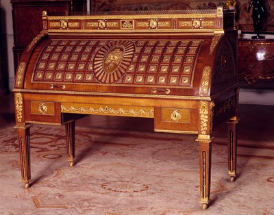 Mobili di Luigi XVI: ufficio con cilindro dai mobili di Caterina II di Russia (1729-1796) realizzato da David Roentgen (1743-1807) intorno al 1780. Dim. 1,28x1,45x0,75 m. Parigi, Museo del Louvre da David Roentgen