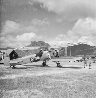 Fairey Swordfish I, aereo biplano da ricognizione e bombardamento silurante K8386, codice 945, del 824 Squadron Fleet Air Arm, all