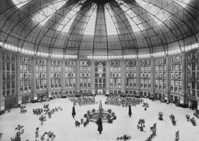 Atrio del New West Baden Springs Hotel, West Baden Springs, Indiana, c.1900-15 da Detroit Publishing Co.