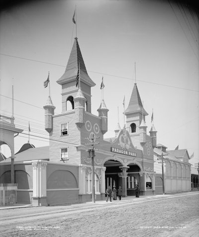 Ingresso al Paragon Park, Nantasket Beach, c.1905 (foto b/n) da Detroit Publishing Co.