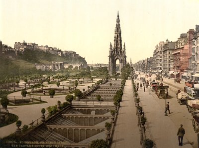 Princes Street, il castello e il Monumento a Scott, Edimburgo da Detroit Publishing Co.