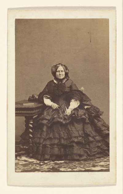 Ritratto di donna da Disdéri and Cie.