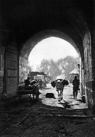 Nan Shih Men, porta, Pechino da Donald Mennie