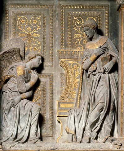 Annunciazione (altorilievo di Donato de Bardi detto Donatello, 1435, Chiesa di Santa Croce, Firenze) da Donatello