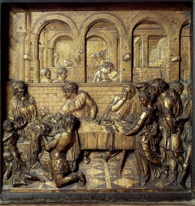 Il banchetto di Erode Antipa II (21 a.C.-39 d.C.). Dettaglio del rilievo inferiore del fonte battesimale realizzato da Donato di Niccolò di Betto Bardi detto Donatello (1386-1466) da Donatello