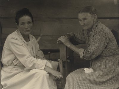 [Arminda Aunt Mindy Anderson Curtis, e amico], 1930-1934 (stampa al platino) da Doris Ulmann
