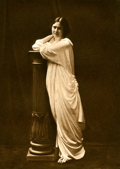 Miss Isadora Duncan da Dover Street Studios