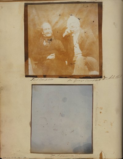 Immagine irriconoscibile da Dr. John Adamson