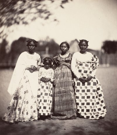 Donne Betsimisaraka, Madagascar da Désiré Charnay
