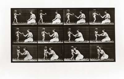 Bambino che porta un bouquet a una donna, Tavola 465 da Animal Locomotion da Eadweard Muybridge