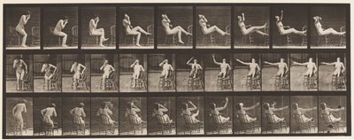 Sedersi mettendo i piedi su una sedia (tavola 247) da Eadweard Muybridge