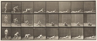 Tavola 357. Sdraiato prono e sparando da Eadweard Muybridge