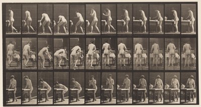 Stirare i vestiti (tavola 435) da Eadweard Muybridge