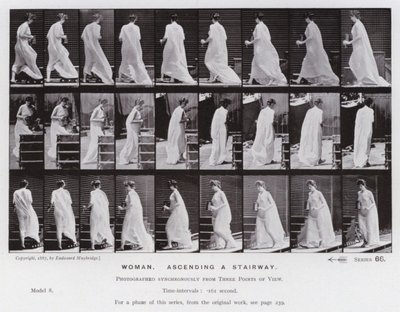 La figura umana in movimento: Donna, salendo una scala da Eadweard Muybridge