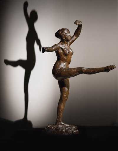 Danzatrice, quarta posizione frontale, sulla gamba sinistra, terzo studio, c. 1882-1885; c.1919-1937 da Edgar Degas