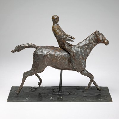 Cavallo con fantino, cavallo al galoppo, testa girata a destra, piedi non toccano il suolo... da Edgar Degas