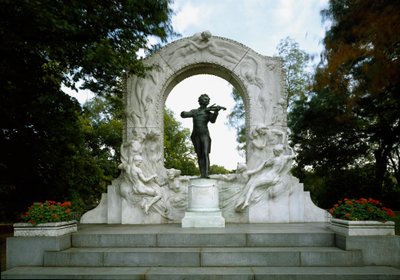 Monumento in omaggio al compositore e direttore d