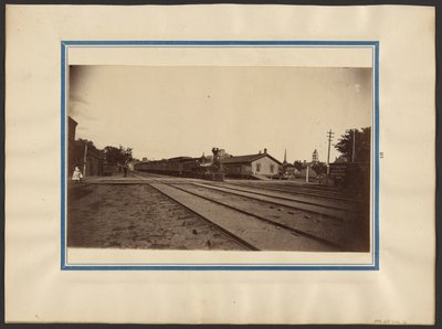 [Stazione ferroviaria, Maple City] da Edward H. Hart