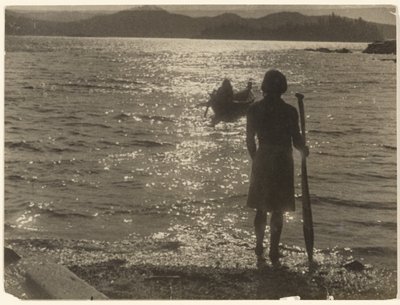 Lungo il nebbioso sentiero di rame da Edward S. Curtis