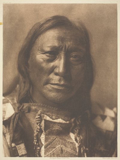 Orso dal Corno Cavo da Edward S. Curtis