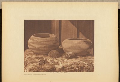Cestini Pomo e perline di magnesite da Edward S. Curtis
