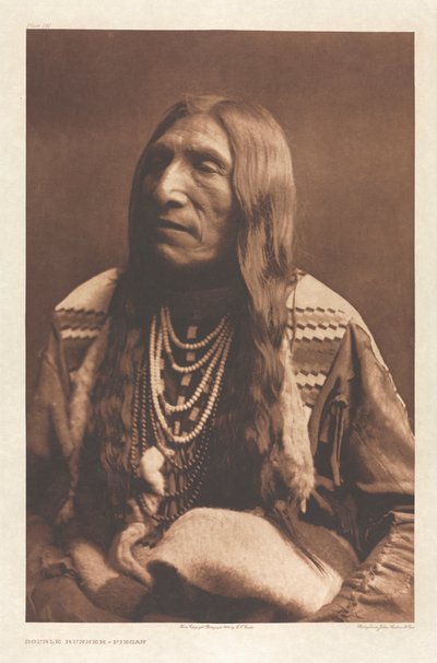 Portfolio VI, Tavola 191: Corridore doppio--Piegan da Edward S. Curtis
