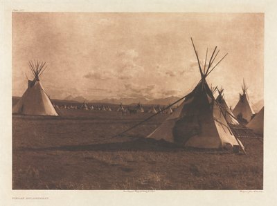 Portfolio VI, Tavola 207: Accampamento Piegan da Edward S. Curtis