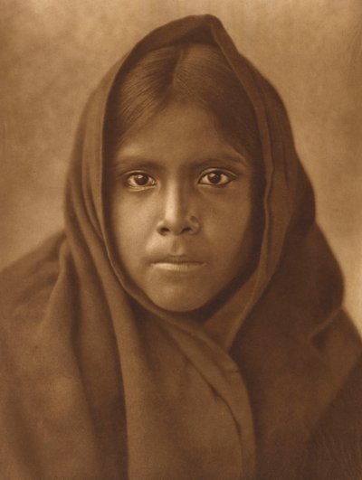Ragazza Qahatika, c.1907 da Edward Sheriff Curtis