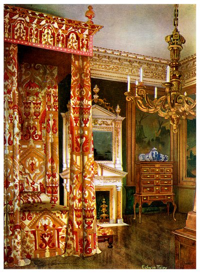 Letto della regina Anna, cassettone su un supporto e un candelabro di legno, 1910 da Edwin Foley