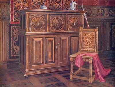 Armadio in quercia, con pannelli convessi circolari, ornamento inciso ad arabesco. Sedia in noce, con ornamento intrecciato da Edwin John Foley