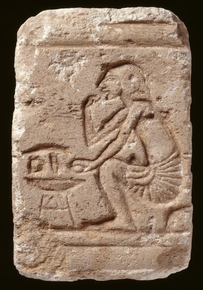 Rilievo di un uomo seduto accanto a un tavolo, Periodo di Amarna da Egyptian